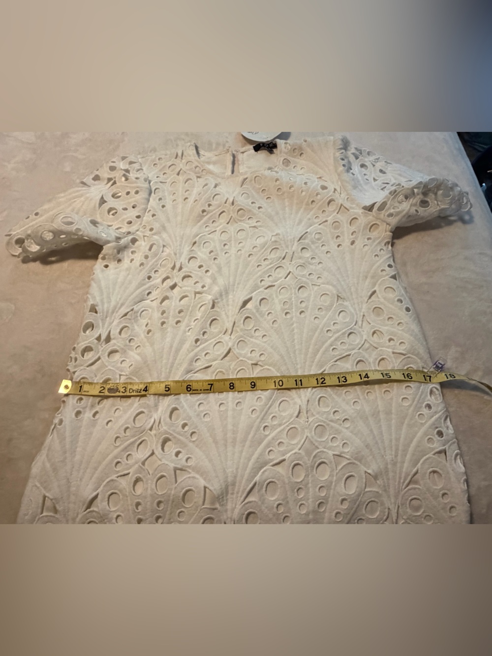 NWT White Eyelet Lace Short Sleeve Dress - Picture 10 of 10